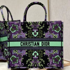 Christian Dior Shopping Bags